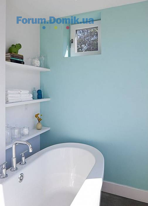 Крашеные стены в ванной — обновляем интерьер